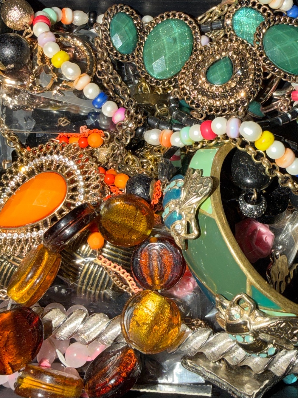 1 Lb Unsorted Tangled Jewelry Vintage Modern Wear Junk Mystery Treasure Hunt